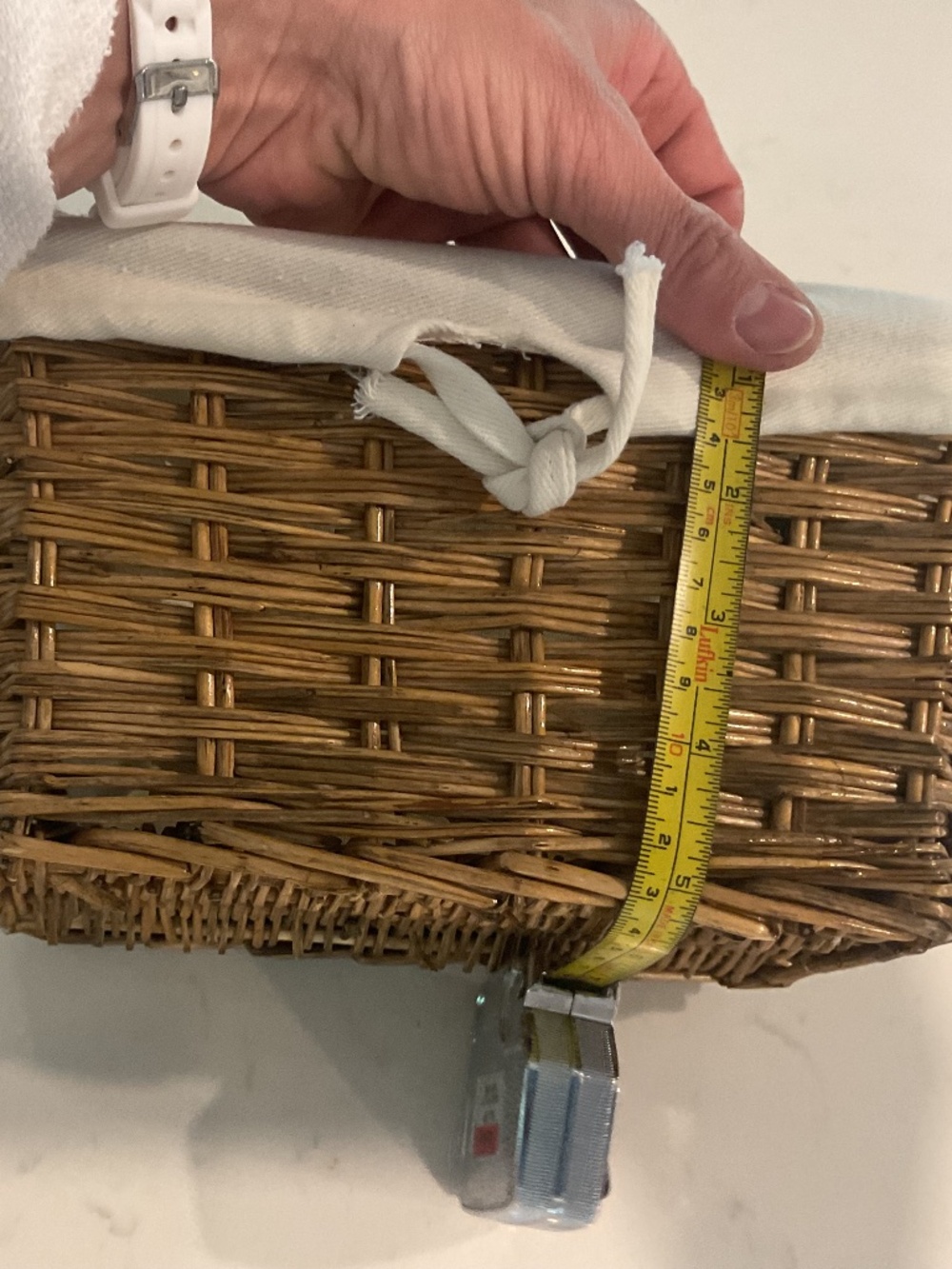 Basket with liner